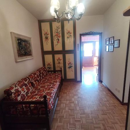 Appartamento Centrale Сапада Екстериор снимка